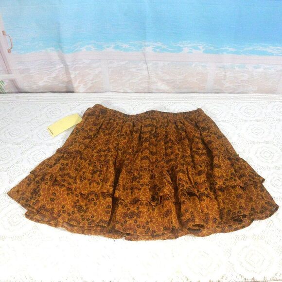 Live to be Spoiled Two Tiered Ruffled Skirt Size Medium Brown and Rust Colored - Picture 1 of 6